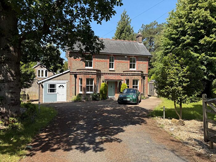 4 Bedroom Detached House To Rent In London Road, Crowborough, TN6