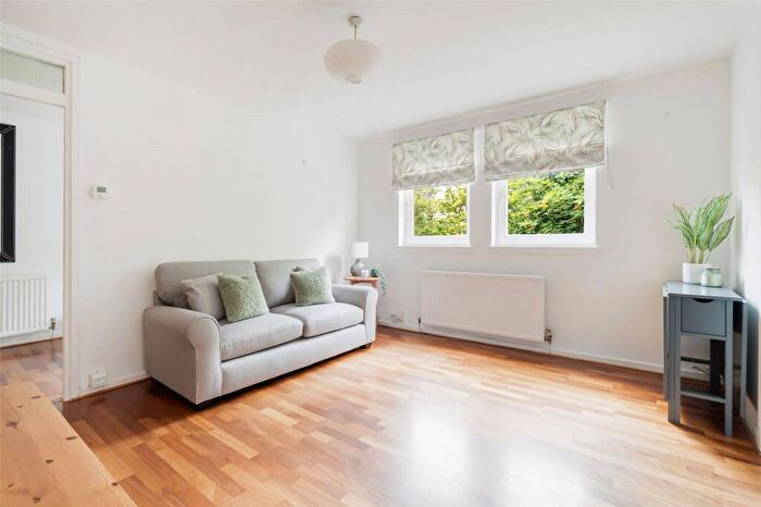 1 Bedroom Flat To Rent In Heriot Hill Terrace, Edinburgh, EH7