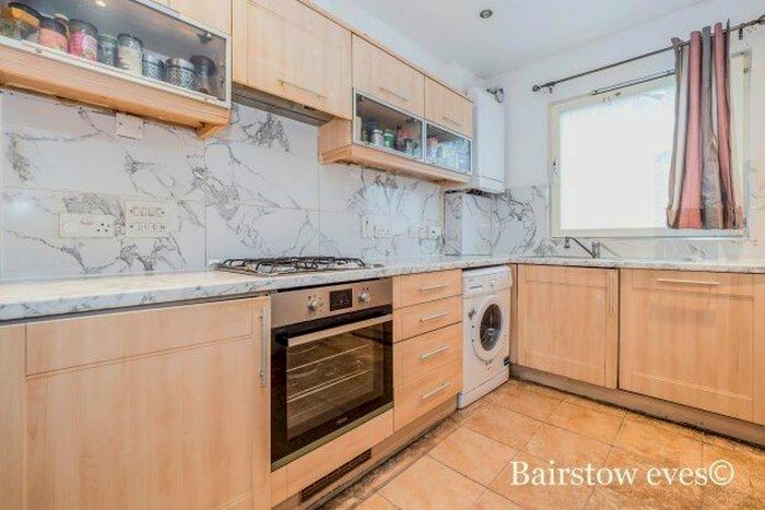 4 Bedroom Property To Rent In Loftus Road, Barking, IG11