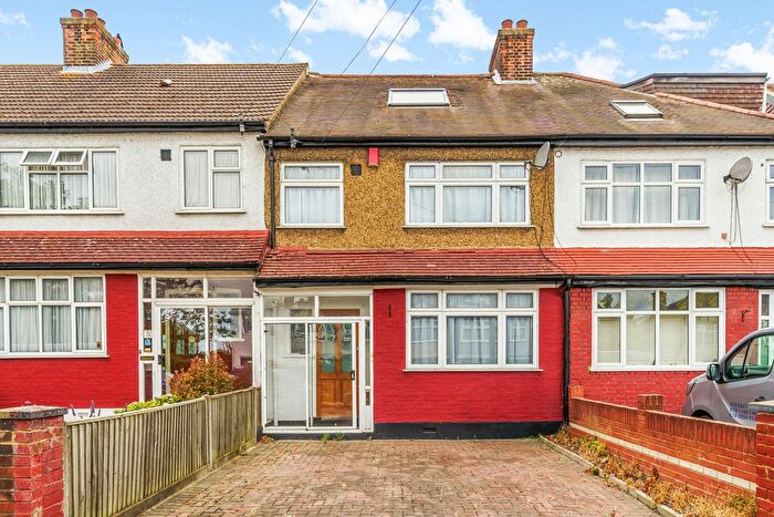 5 Bedroom Terraced House For Sale In Farm Road, Morden, SM4