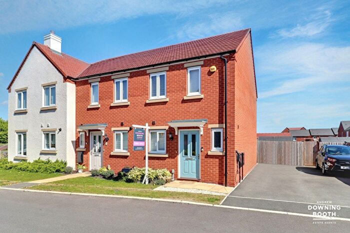 2 Bedroom End Of Terrace House For Sale In Gallimore Drive, Lichfield, WS14