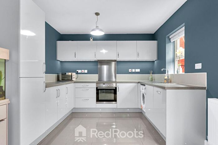 4 Bedroom Detached House For Sale In Stretton Street, Adwick-Le-Street, Doncaster, DN6