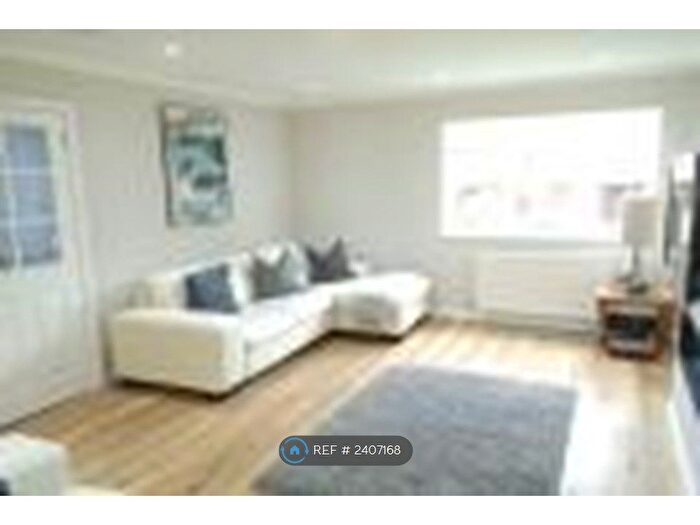 3 Bedroom Detached House To Rent In Orrok Park, Edinburgh, EH16