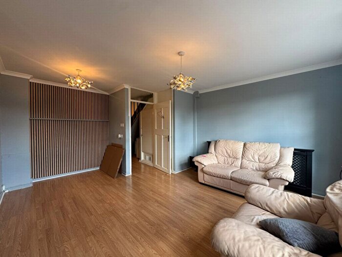 2 Bedroom Flat To Rent In Holyfield House, Longcroft Drive, EN8