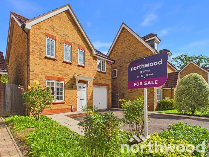 4 Bedroom Detached House For Sale In Sweetbay Crescent, Godington Park, Ashford, TN23