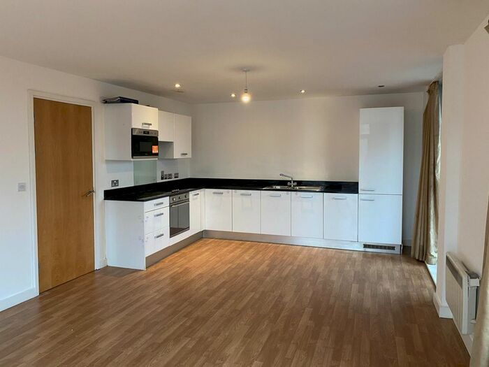 2 Bedroom Flat To Rent In Cossons House, Church Street NG9