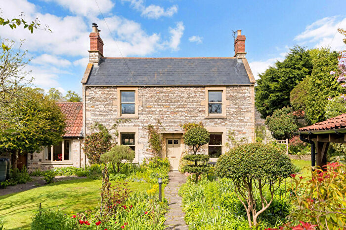 3 Bedroom Detached House For Sale In High Street, Bitton, BS30