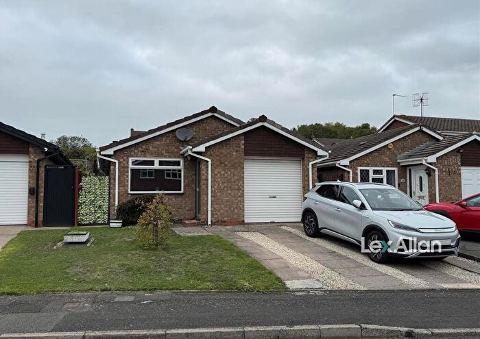 2 Bedroom Detached Bungalow For Sale In Shearwater Drive, Brierley Hill, DY5
