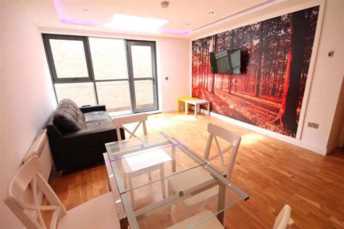 2 Bedroom Apartment To Rent In Falconars House, Newcastle Upon Tyne, NE1