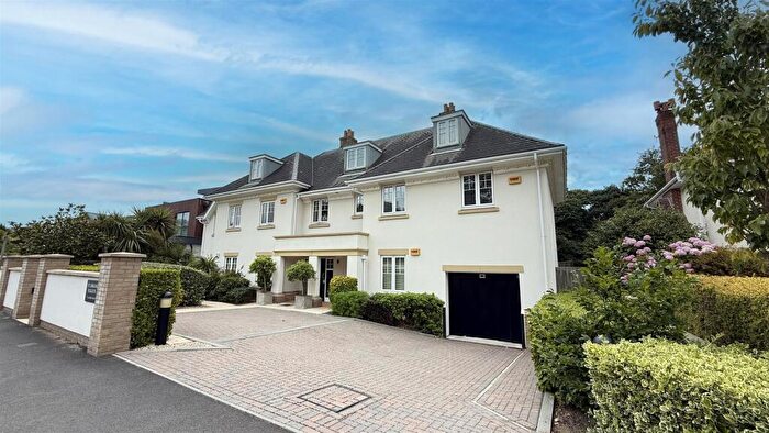 3 Bedroom Apartment For Sale In Lakeside Road, Branksome Park, BH13