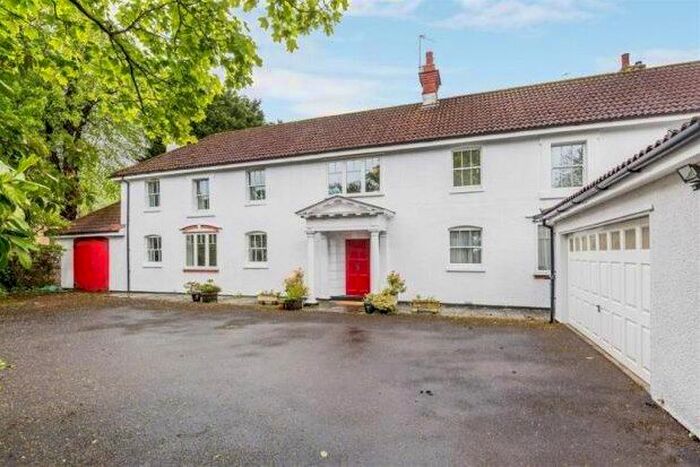 4 Bedroom Property To Rent In Station Road, Bristol BS10