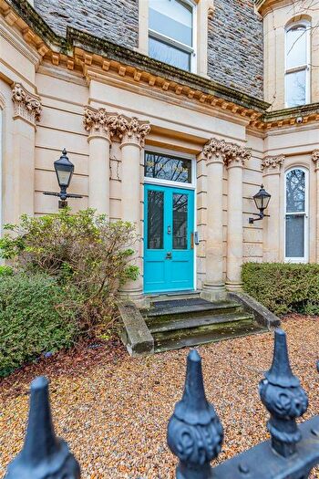 1 Bedroom Flat To Rent In The Walk, Roath, CF24