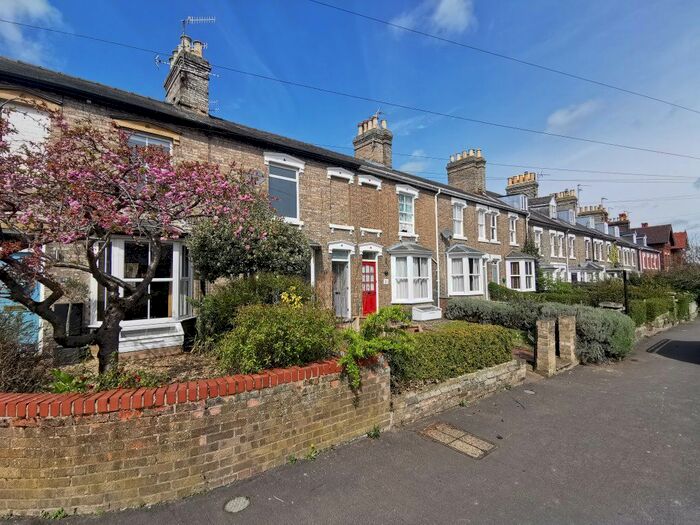 2 Bedroom Property To Rent In Springfield Road, Bury St. Edmunds, IP33