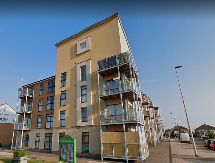 2 Bedroom Flat To Rent In Charlton Boulevard, Patchway, BS34