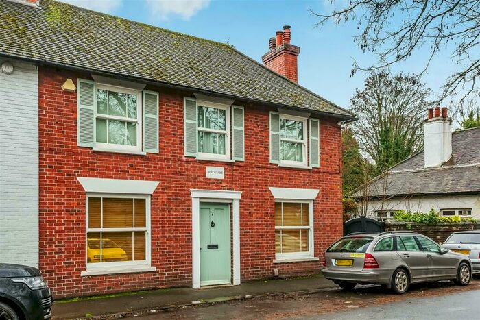 4 Bedroom Semi-Detached House To Rent In High Street, Old Oxted, RH8
