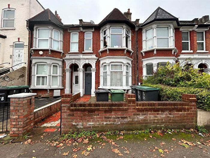 1 Bedroom Flat To Rent In Whitehart Lane, Wood Green, London, N22