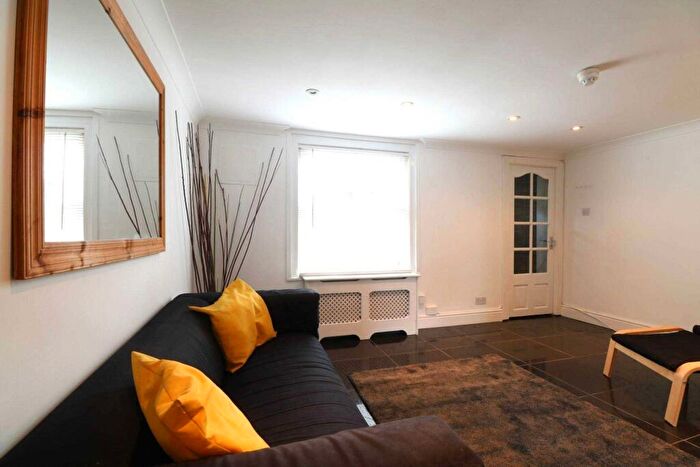 1 Bedroom Flat To Rent In Bedford Road, Reading, RG1