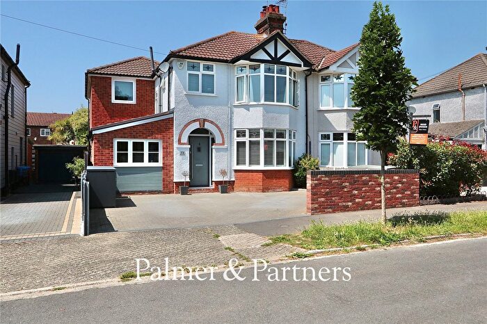 4 Bedroom Semi Detached House For Sale In Westbury Road, Ipswich, Suffolk, IP4