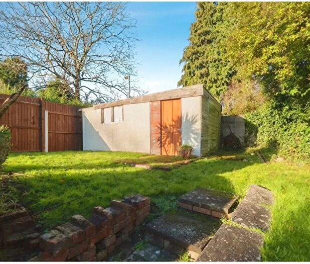 3 Bedroom Semi-Detached House To Rent In Wensleydale Road, Birmingham, B42