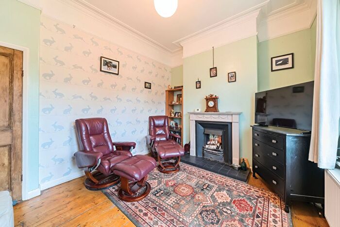 3 Bedroom Terraced House For Sale In Haleys Terrace, York, YO31