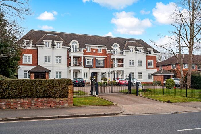2 Bedroom Flat For Sale In Elder Court, Green Lane, Northwood, HA6
