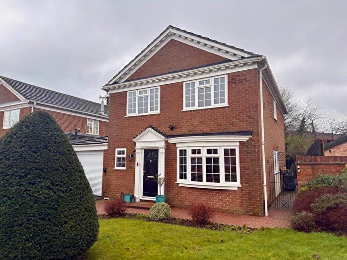 4 Bedroom Detached House For Sale In Jersey Court, Northampton, NN3