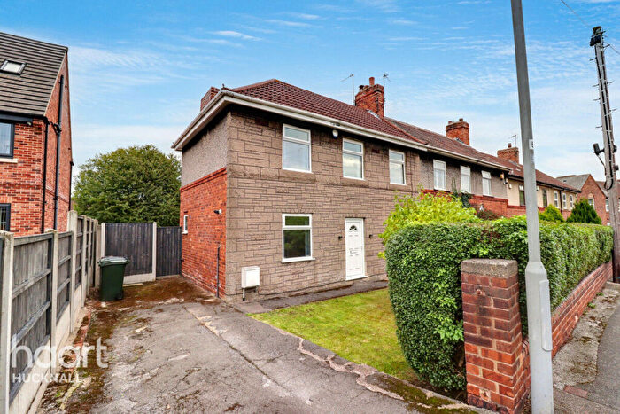 2 Bedroom Semi-Detached House For Sale In Fraser Street, Nottingham, NG15
