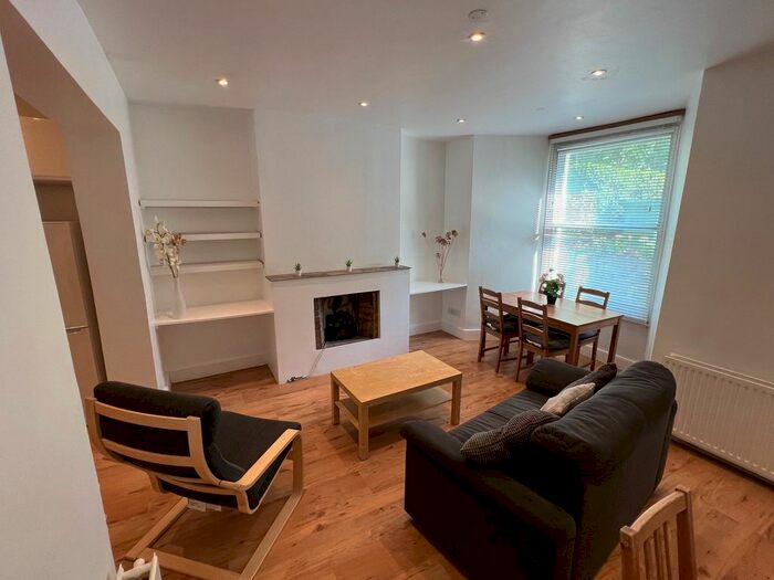 1 Bedroom Flat To Rent In Leighton Road, London, NW5