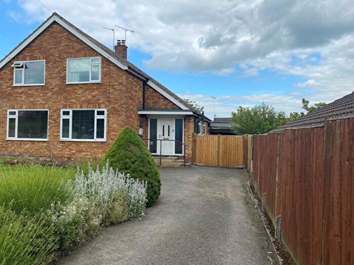 3 Bedroom Semi-Detached House For Sale In Castle Mound, Barby, Warwickshire, CV23