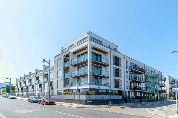 2 Bedroom Flat To Rent In Brittany Street, Plymouth, PL1