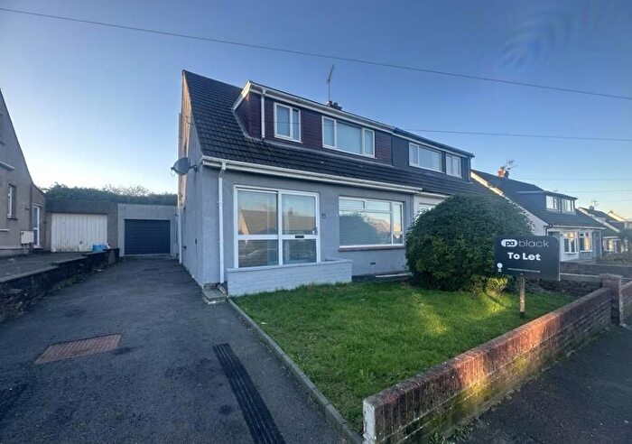 3 Bedroom Property To Rent In Chantal Avenue, Pen-Y-Fai, Bridgend, CF31