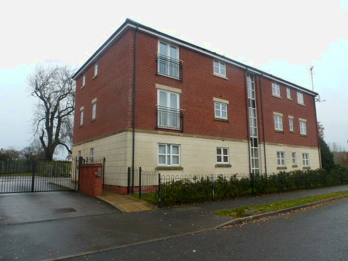 2 Bedroom Apartment To Rent In Radbourne Court, Mickleover, Derby, DE3