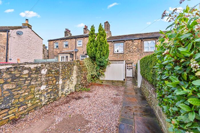 2 Bedroom Terraced House For Sale In Harrison Place, Glusburn, Keighley, North Yorkshire, BD20