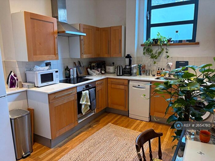 1 Bedroom Flat To Rent In Shelford Place, London, N16