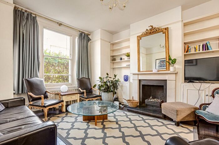 5 Bedroom Terraced House To Rent In Lessar Avenue, Clapham Common, SW4