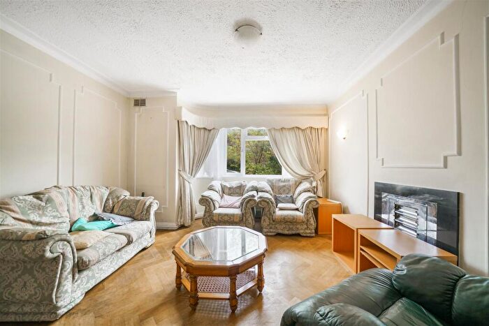 3 Bedroom Semi-Detached House To Rent In Mayfields, Wembley, HA9