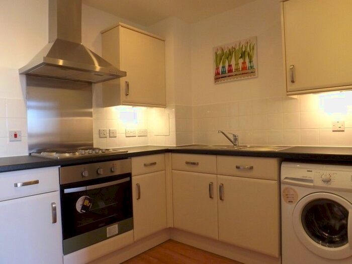 1 Bedroom Flat To Rent In Kings House, North Street, Barking, IG11