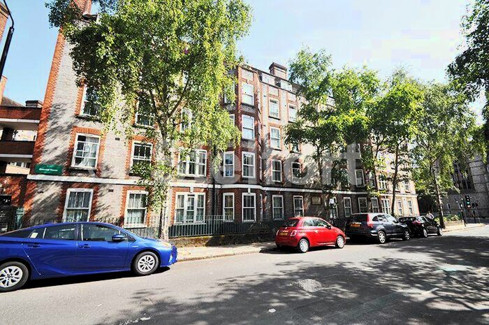 4 Bedroom Apartment To Rent In Camelot House, London, NW1