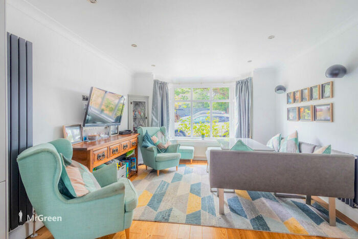 5 Bedroom Detached House For Sale In The Grove, Christchurch, BH23