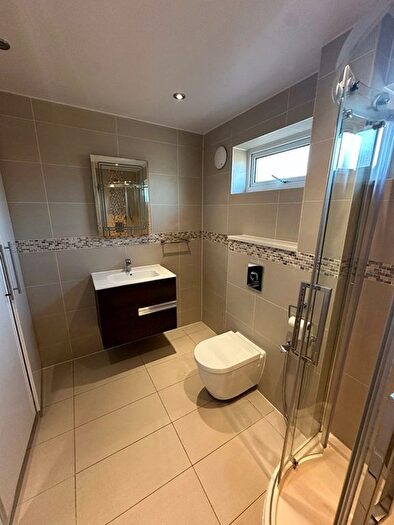 2 Bedroom Terraced House To Rent In Robb Road, Stanmore, HA7