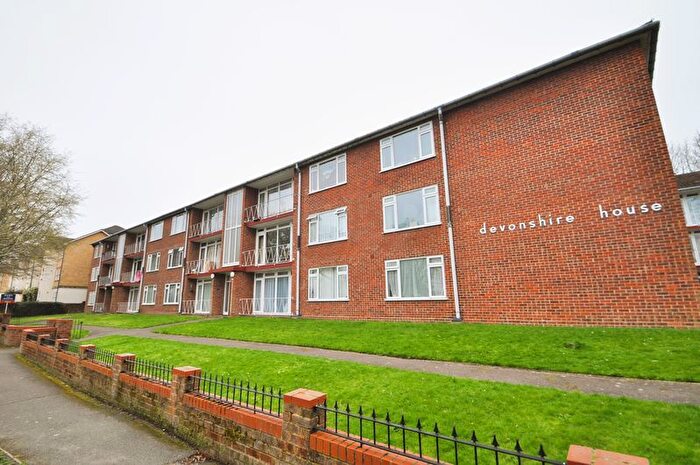2 Bedroom Flat To Rent In Devonshire Avenue, Sutton, SM2