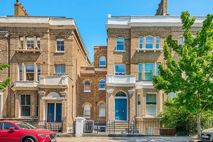 1 Bedroom Flat To Rent In Victoria Rise, Clapham, SW4