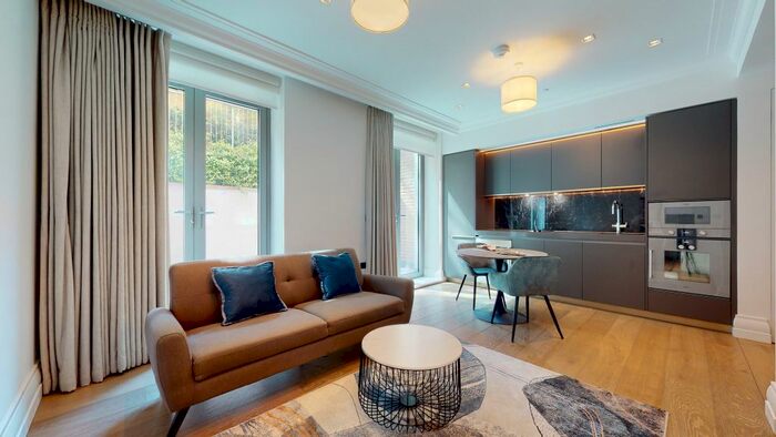 1 Bedroom Flat To Rent In Portland Place, London, W1B
