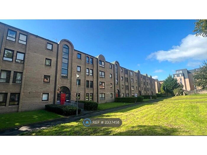 1 Bedroom Flat To Rent In Overnewton Square, Glasgow, G3