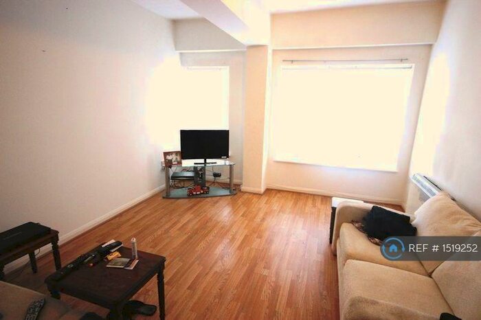 1 Bedroom Flat To Rent In Tavistock Street, Bedford, MK40