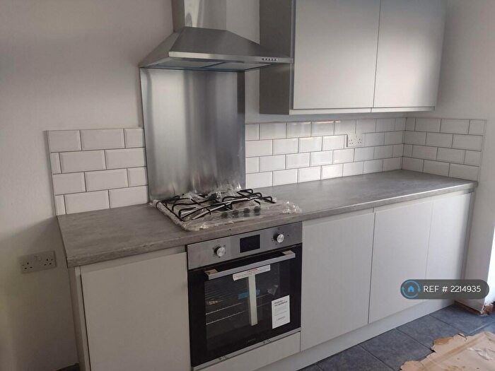 3 Bedroom Terraced House To Rent In Lime Grove, Seaforth, Liverpool, L21