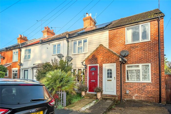 2 Bedroom Terraced House To Rent In Canning Road, Aldershot, Hampshire, GU12