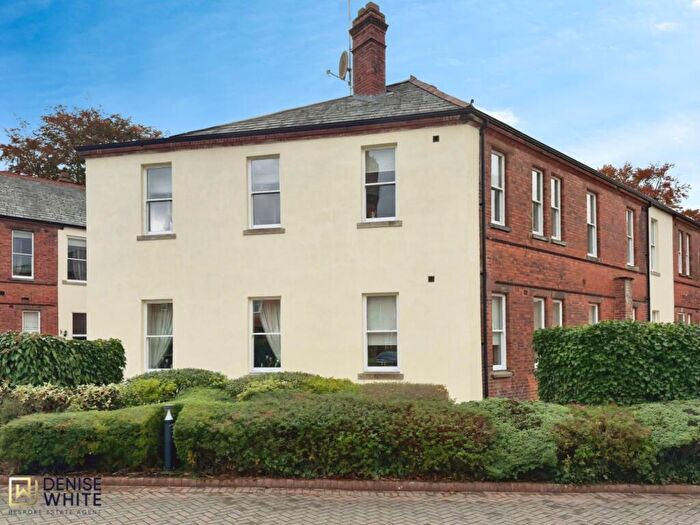 3 Bedroom Apartment For Sale In Willow Drive, Cheddleton, Staffordshire, ST13