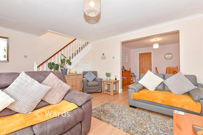 3 Bedroom Semi Detached House For Sale In Nelson Avenue, Minster On Sea, Sheerness, Kent, ME12