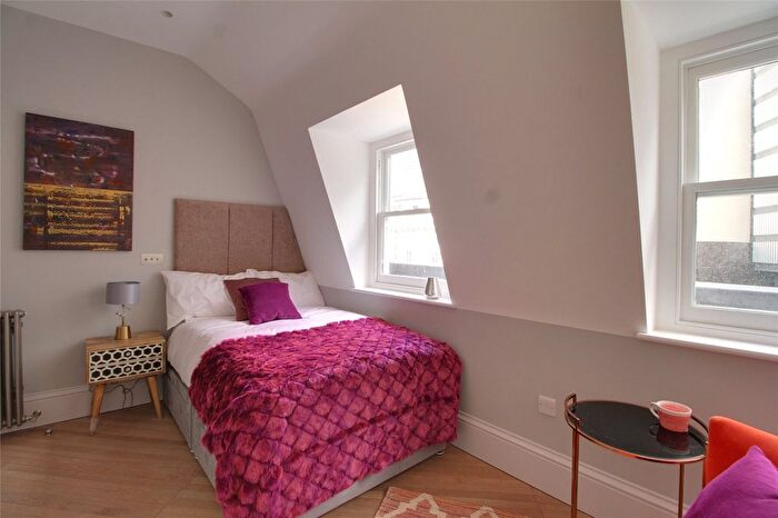 Studio To Rent In Tooley Street, London Bridge, London, SE1